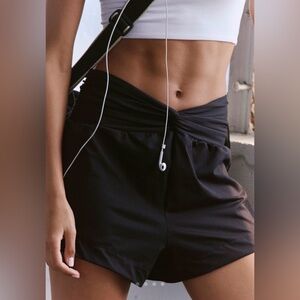 Free People Retreat Yoga Shorts size Small